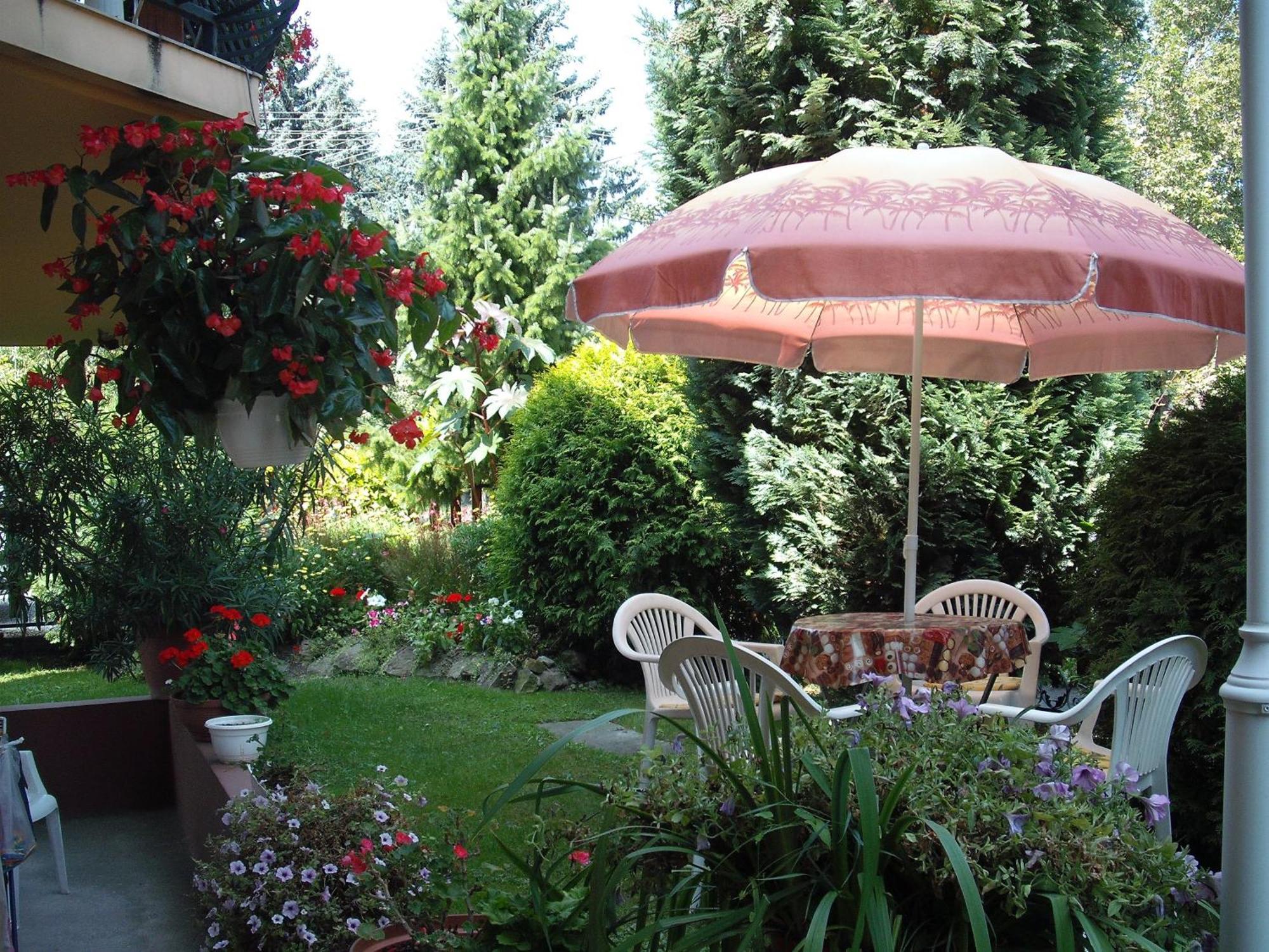 Ilona Kis Kastély Panzió Hotel Keszthely Exterior foto