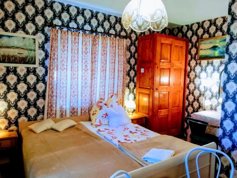 Ilona Kis Kastély Panzió Hotel Keszthely Exterior foto