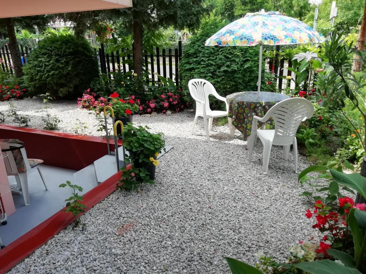 Ilona Kis Kastély Panzió Hotel Keszthely Exterior foto